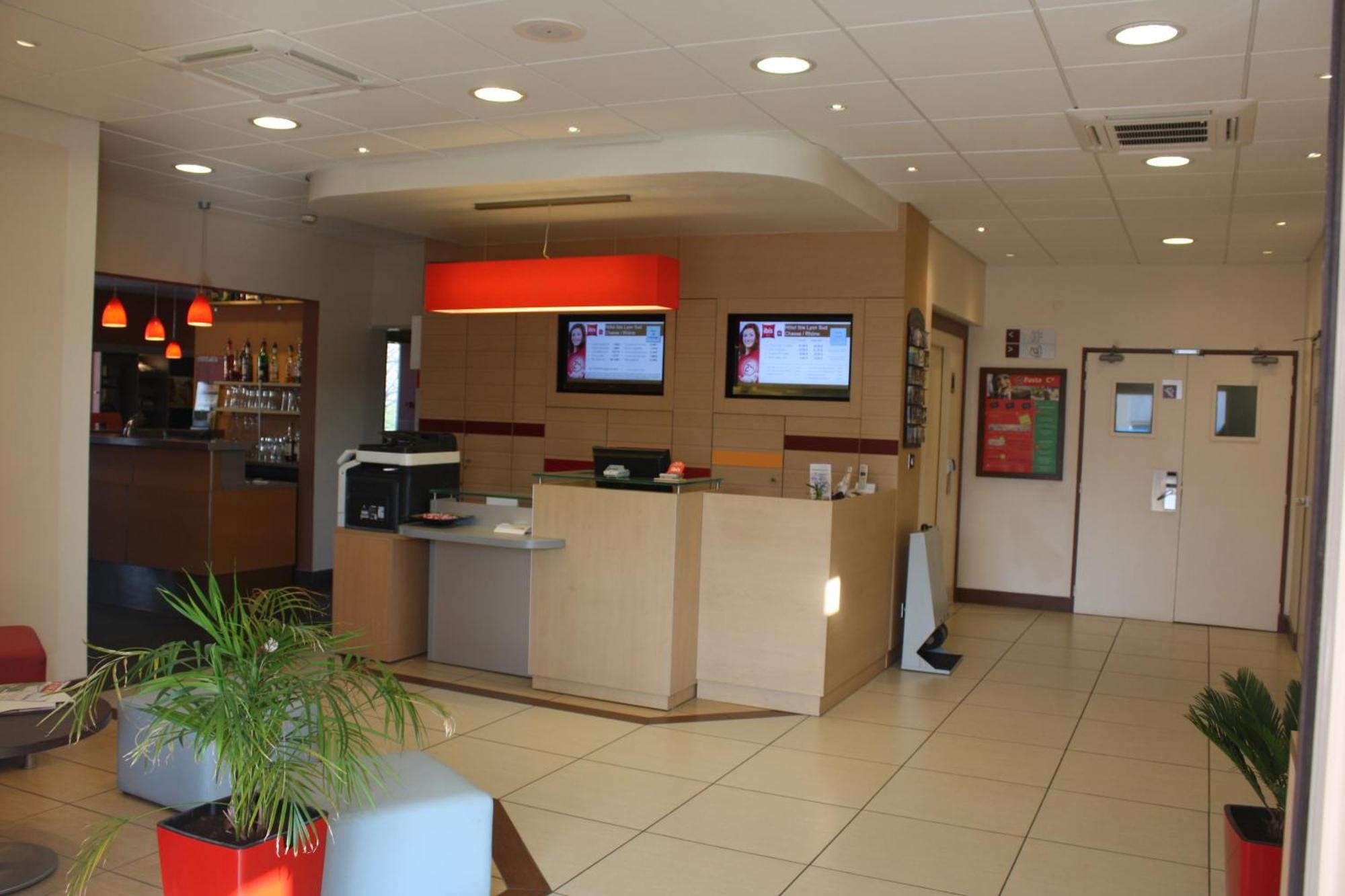 Ibis Lyon Sud Chasse Sur Rhone Hotel Exterior photo