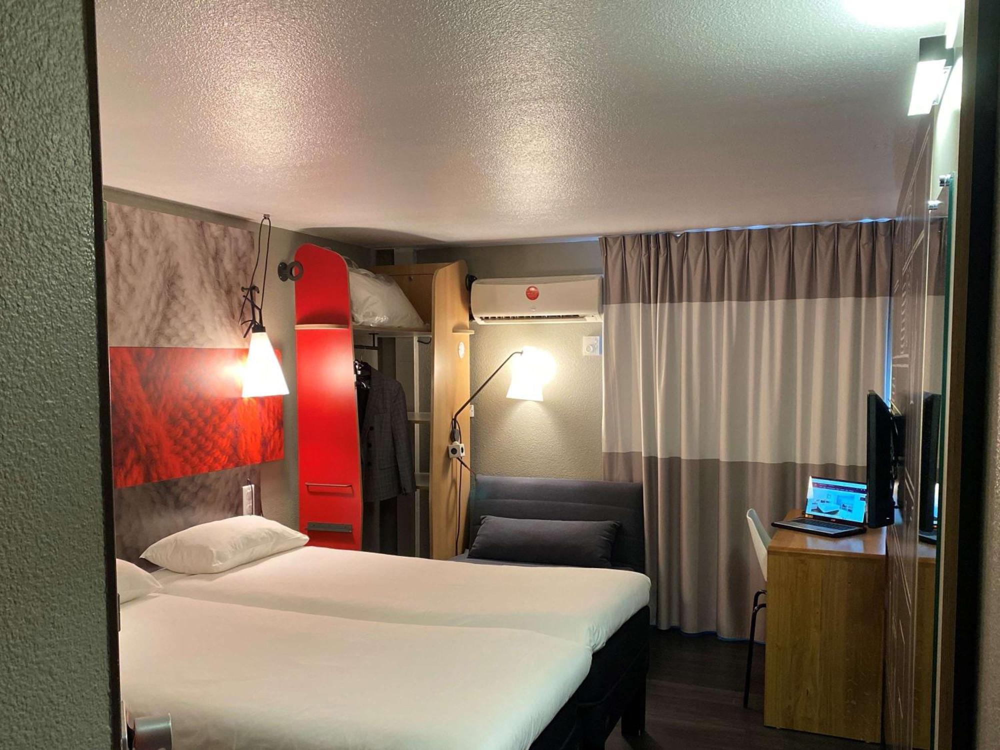 Ibis Lyon Sud Chasse Sur Rhone Hotel Exterior photo